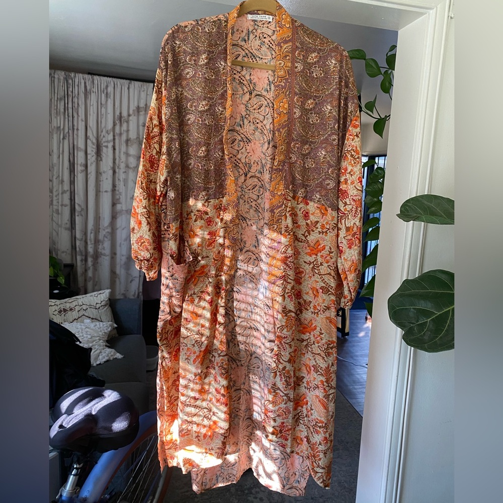 12th Tribe Laguna Beach Floral Kimono